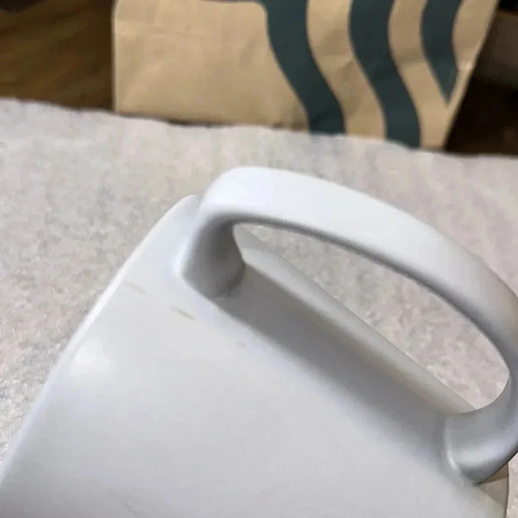 2020 Starbucks Coffee Co. Grande Matte Light Gray Coffee Mug Cup 16oz - Picture 5 of 6